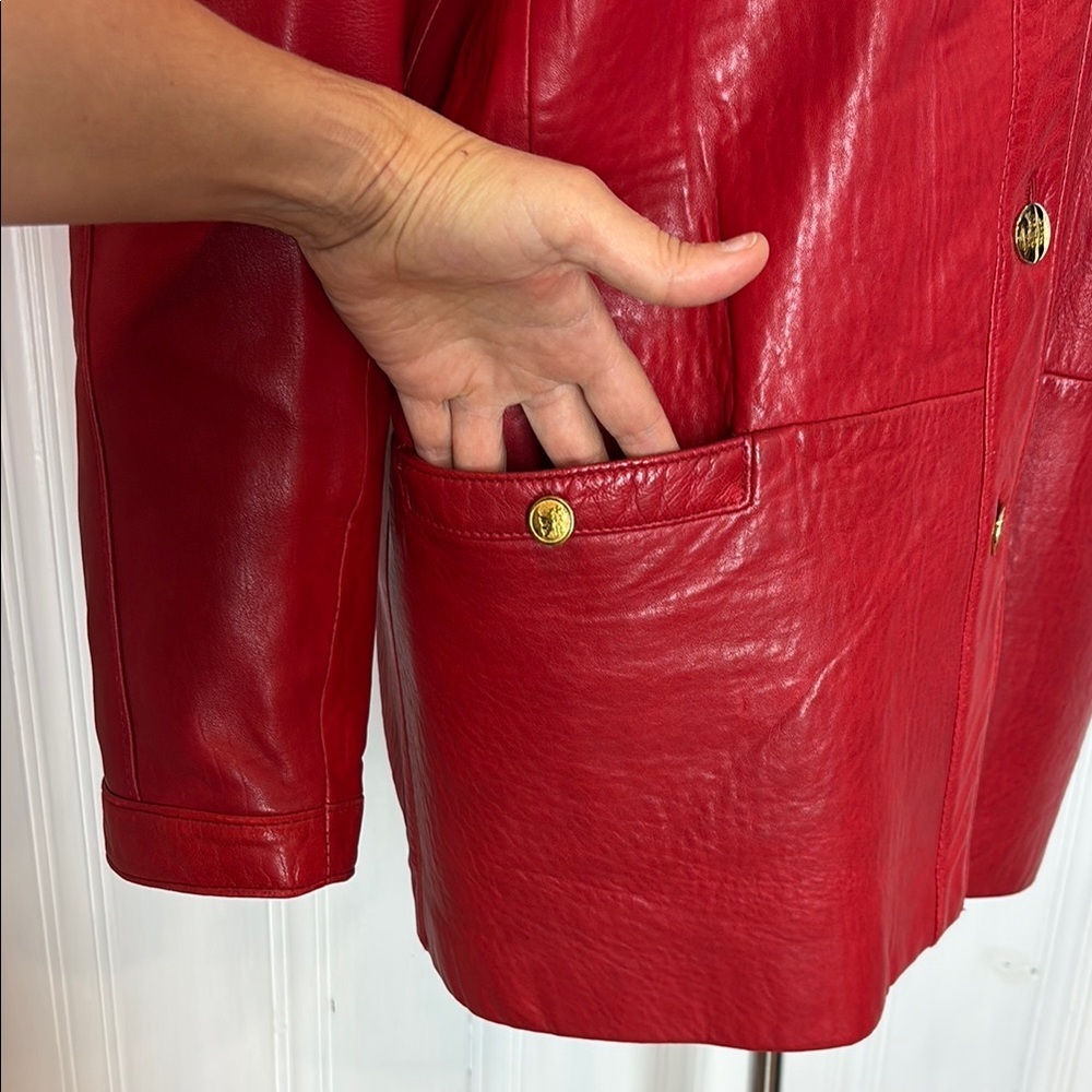 ๐ฅ Stunning Vintage Red Leather Coat by Bagatelle (Margaret Godfrey) ๐ฅ - Picture 6 of 10